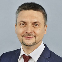 /upload/resize_cache/iblock/4f2/fb67nyyht5maa35fcyber3qbblz2cdcu/200_200_0/_0024_Станислав Казарин.jpg